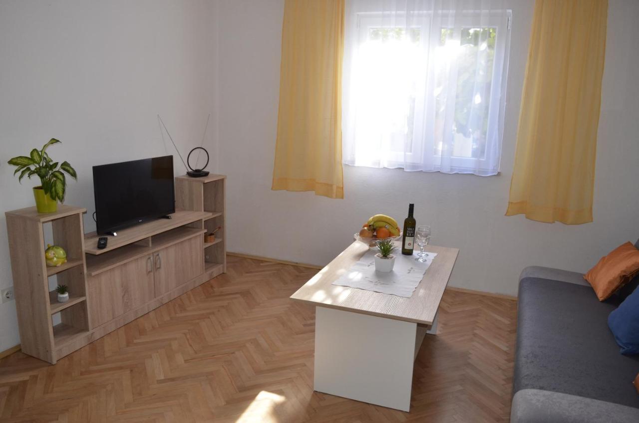 Kaštel Sućurac Apartment Ana מראה חיצוני תמונה
