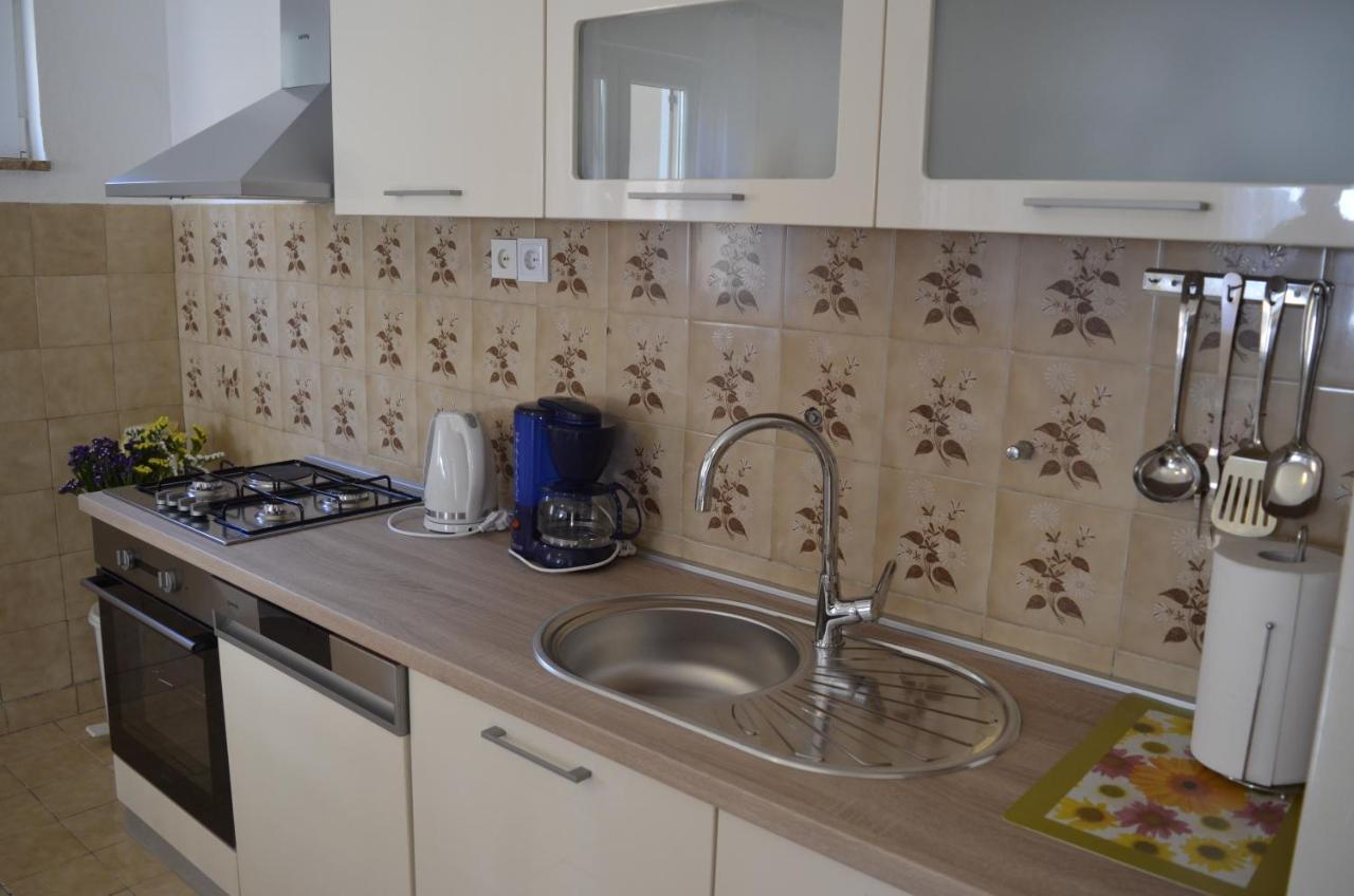 Kaštel Sućurac Apartment Ana מראה חיצוני תמונה