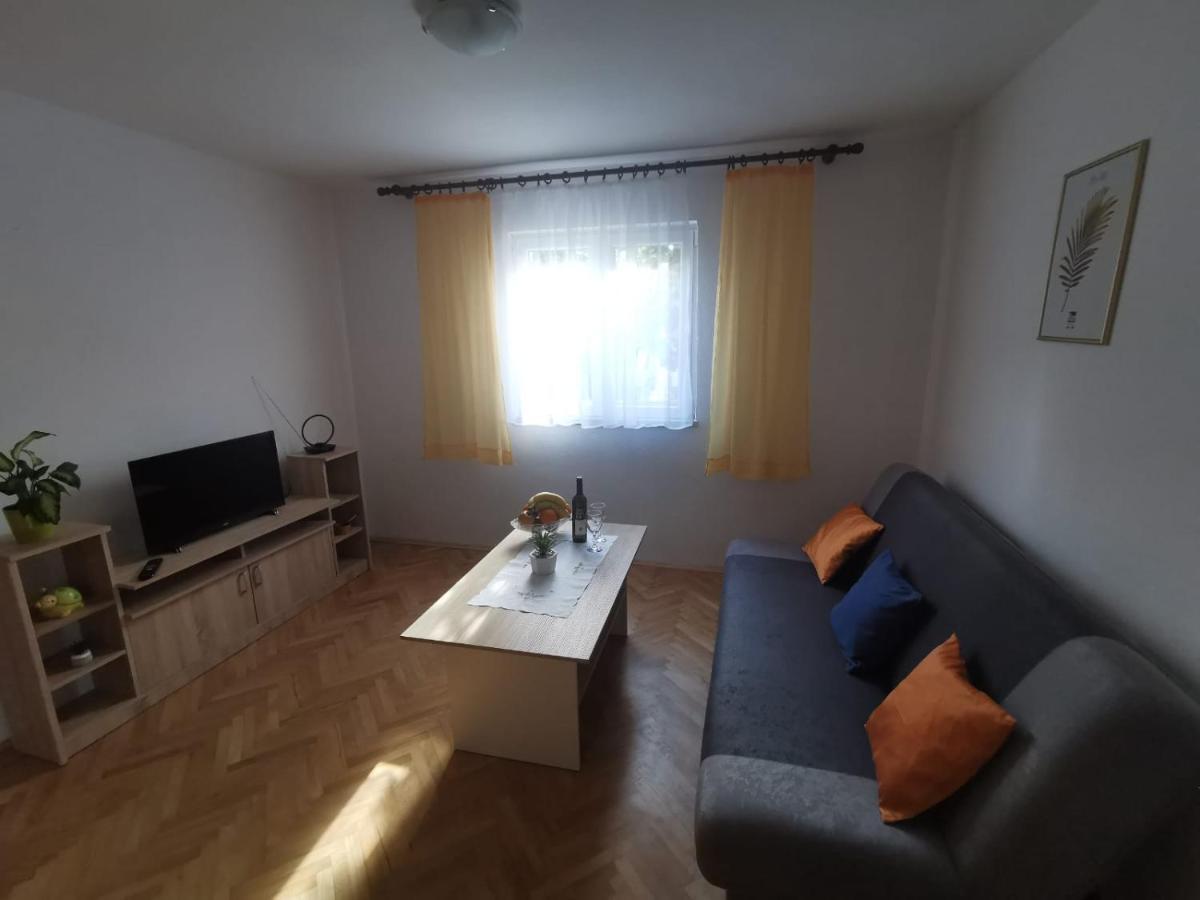 Kaštel Sućurac Apartment Ana מראה חיצוני תמונה