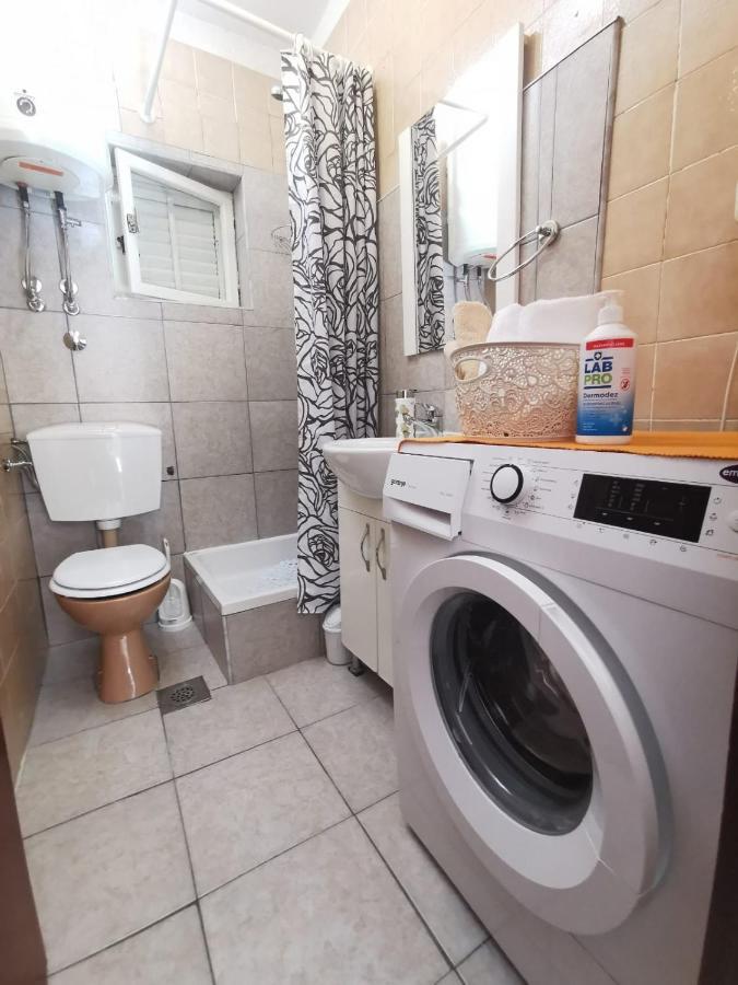 Kaštel Sućurac Apartment Ana מראה חיצוני תמונה