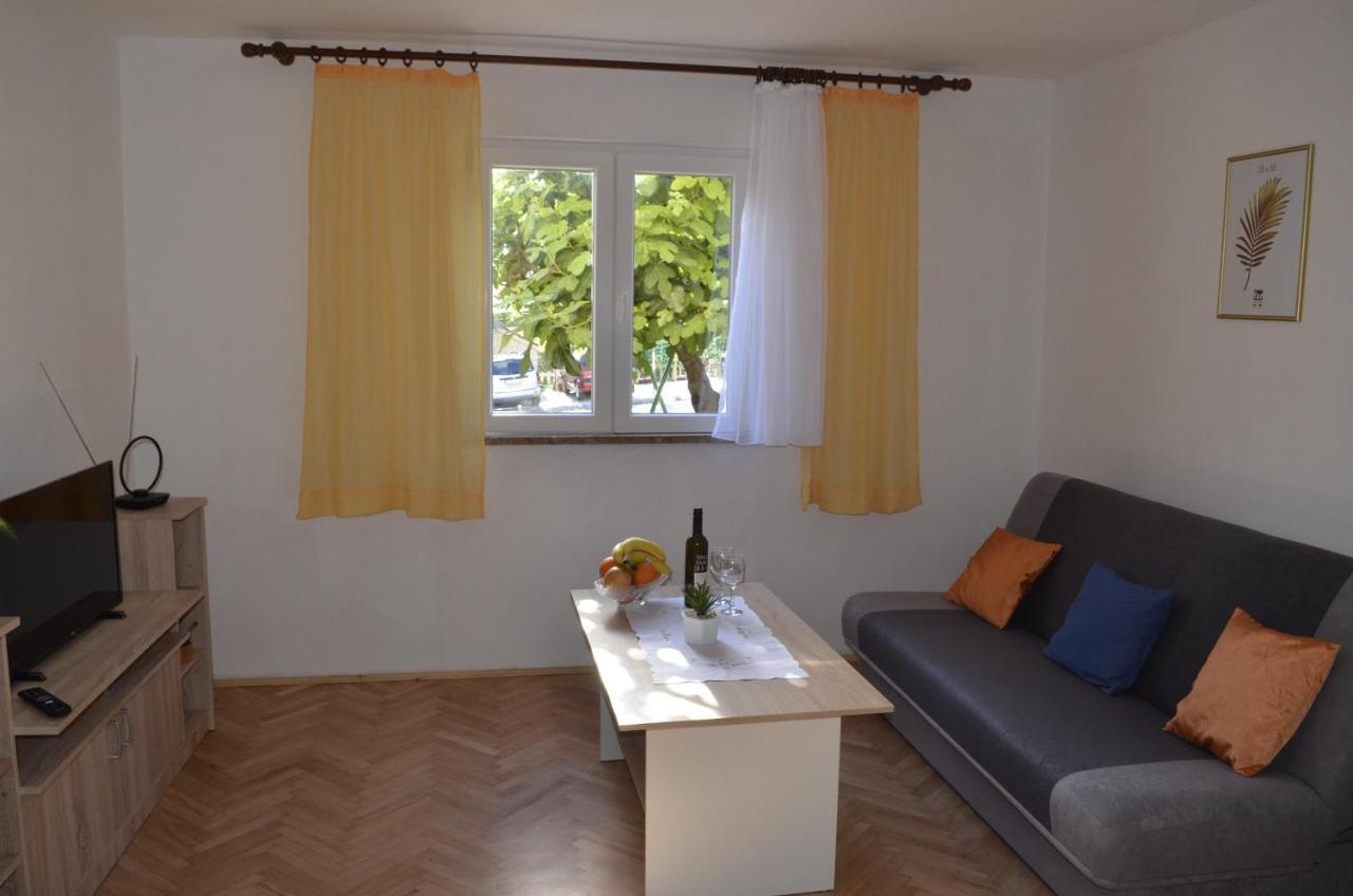 Kaštel Sućurac Apartment Ana מראה חיצוני תמונה
